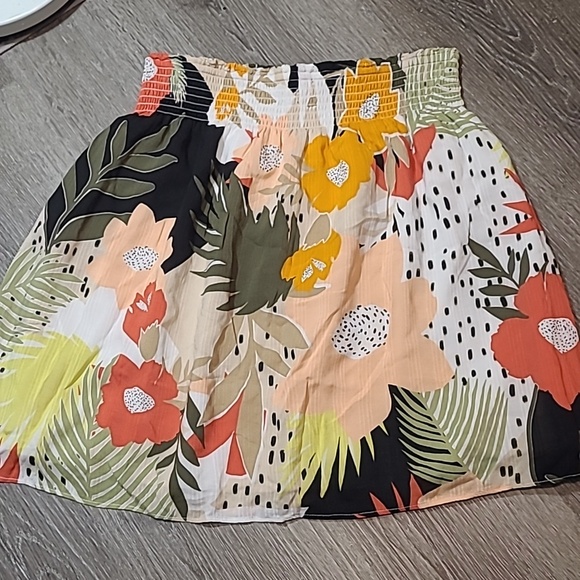 LOFT Dresses & Skirts - LOFT Botanical Hawaiian Skirt Size M Floral Lined Smocked Waist Mini Women